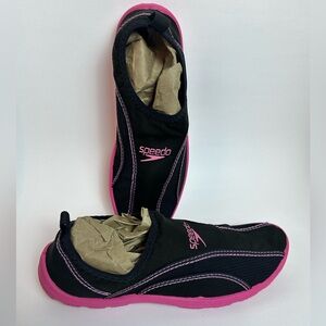 Women’s Speedo Surfwalker Pro Swim Shoes in Black and Pink